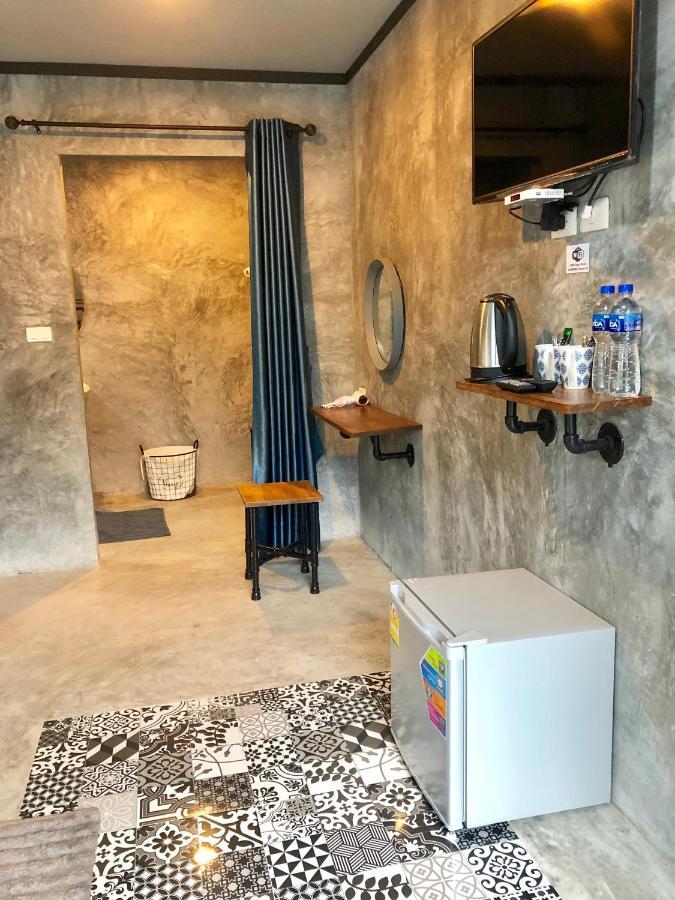 Ongsa House Hotel Банг Тао Бийч Екстериор снимка