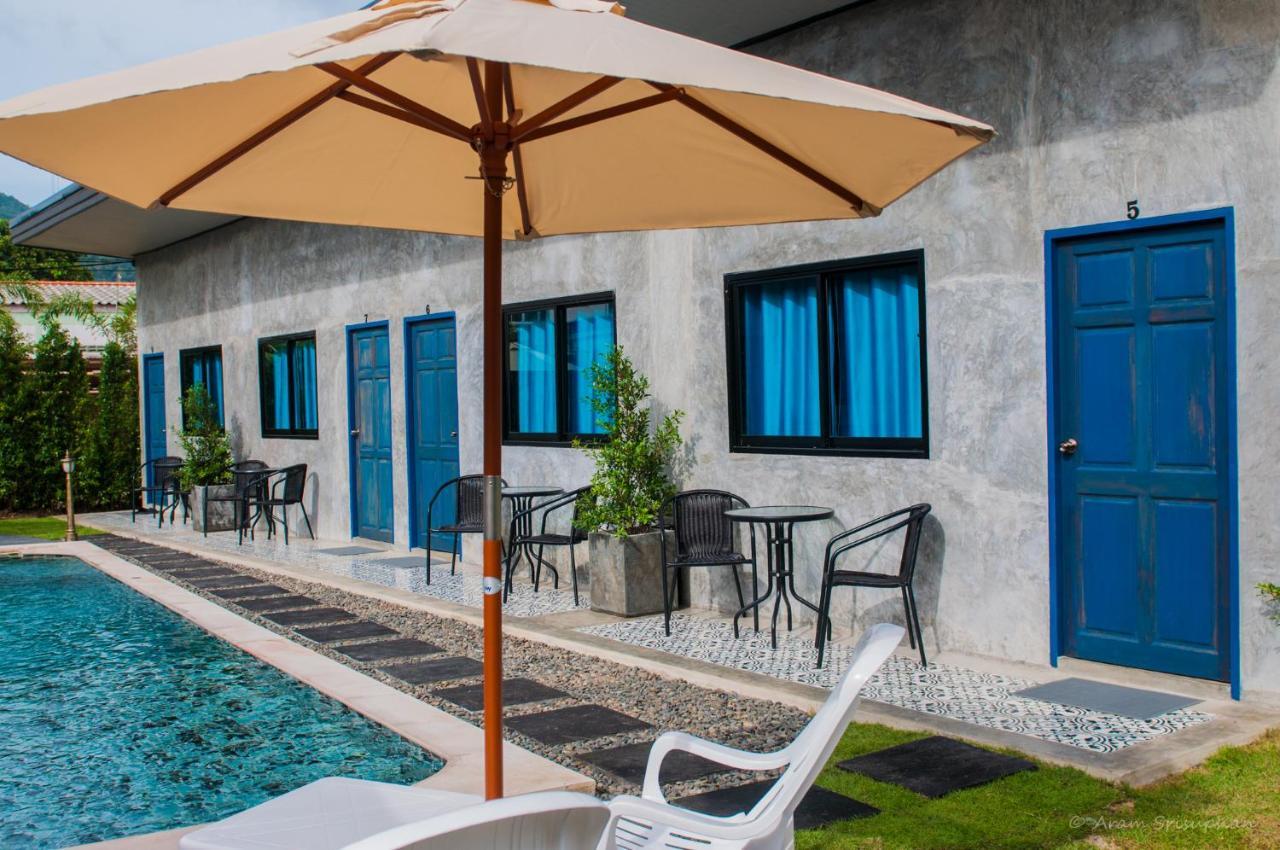 Ongsa House Hotel Банг Тао Бийч Екстериор снимка