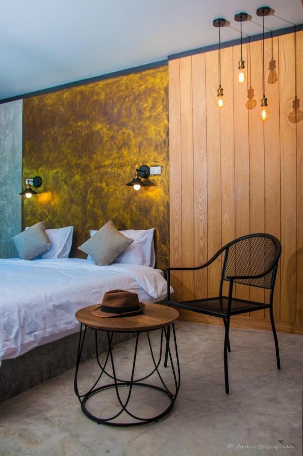 Ongsa House Hotel Банг Тао Бийч Екстериор снимка
